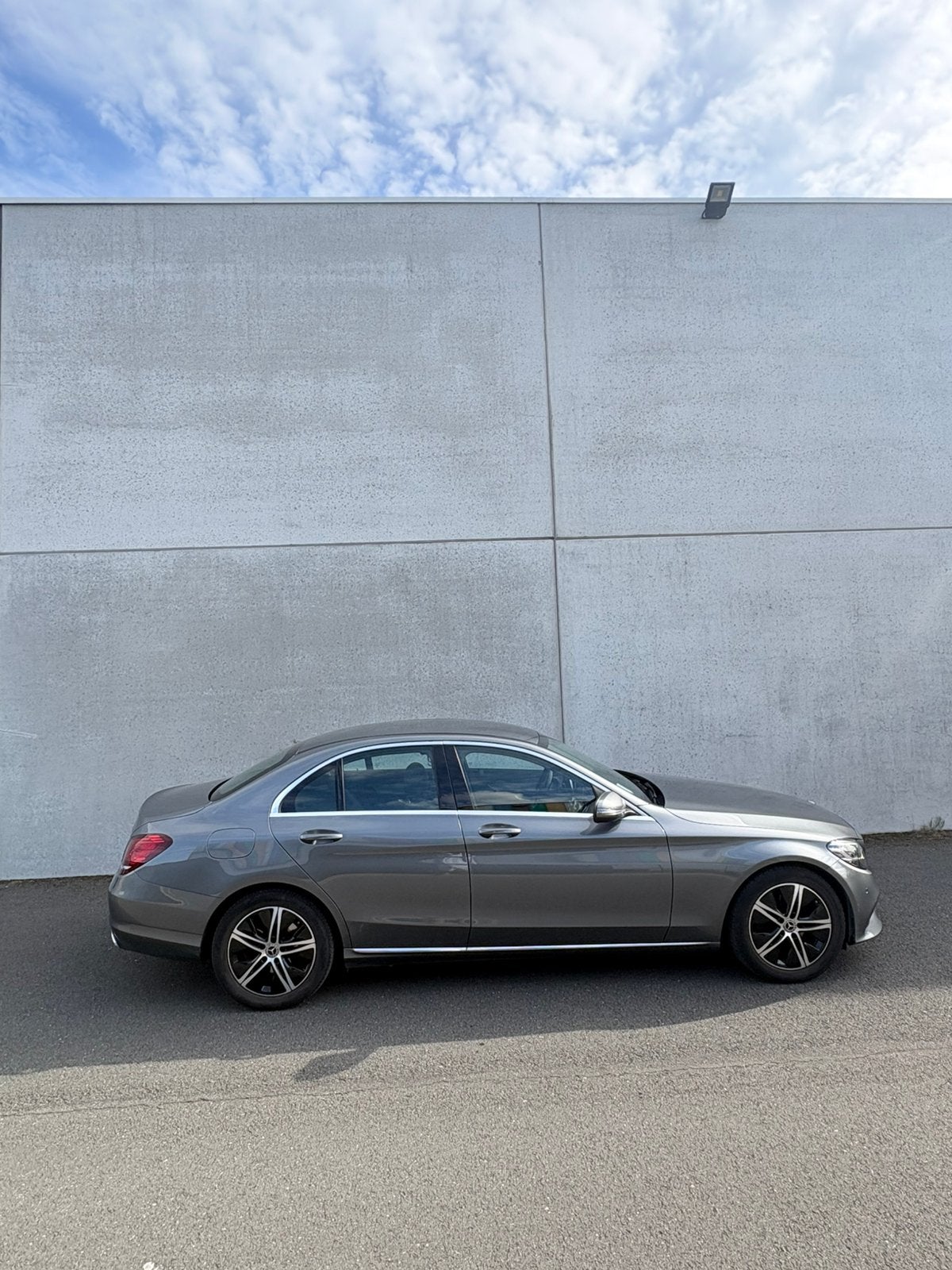 Mercedes Benz C180-d/2019/, Autos, 90 kW, Argent ou Gris, Achat, 1800 kg