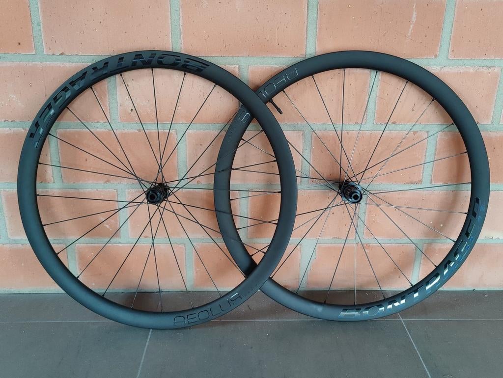 Bontrager Aeolus pro 37, Fietsen en Brommers, Ophalen