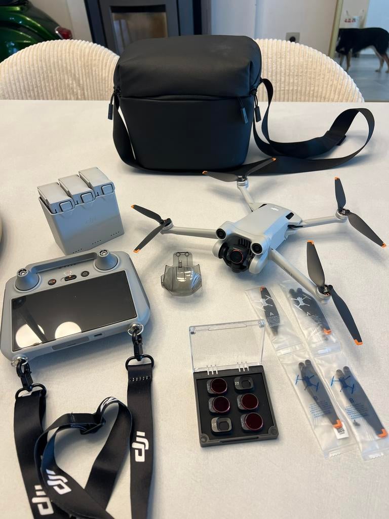 Dji mini 3 pro combo, Audio, Tv en Foto, Drones, Ophalen, Zo goed als nieuw, DJI