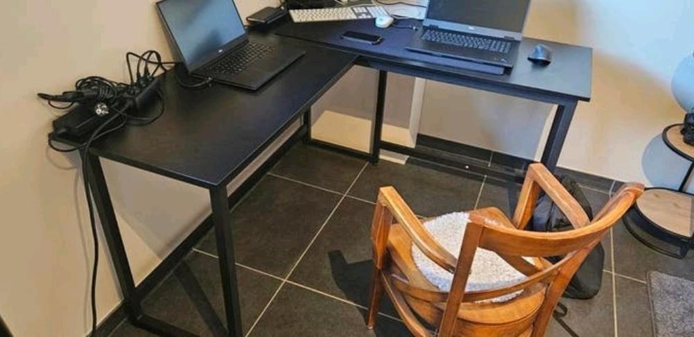 Zwart hoekbureau 140x130x50x77h, Huis en Inrichting, Bureaus, Ophalen, Hoekbureau, Zo goed als nieuw, Modern