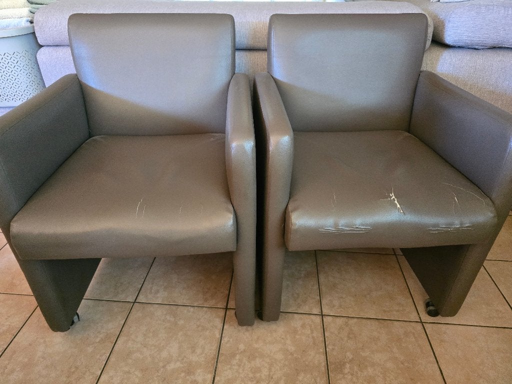 Gratis af te halen. Lederen zeteltjes/stoelen 6 stuks, Ophalen, Gebruikt, Bruin, Leer