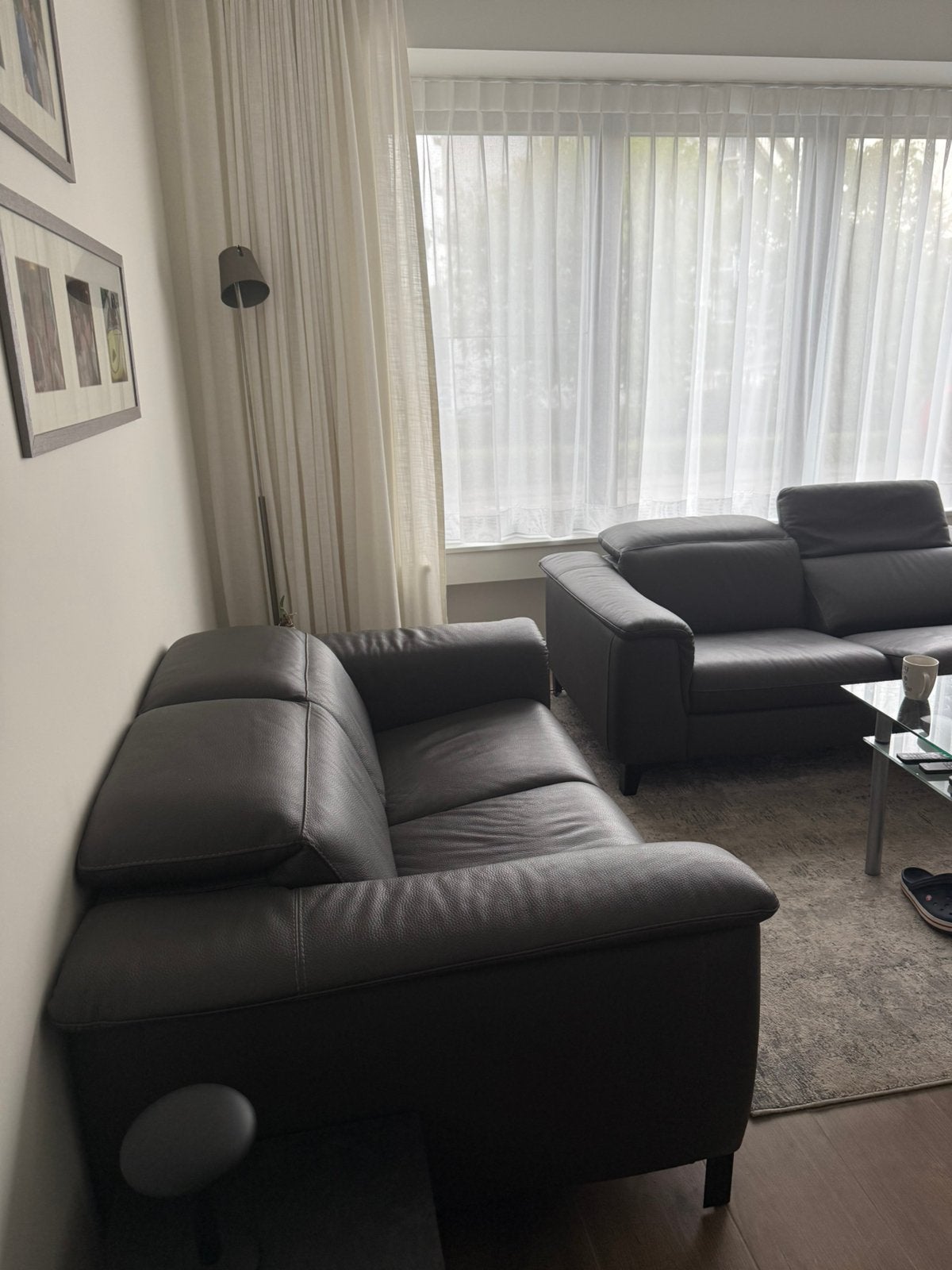 1 siege a 2 avec fauteuil inclinable + siege a 2/3 , en cuir, Enlèvement, Comme neuf