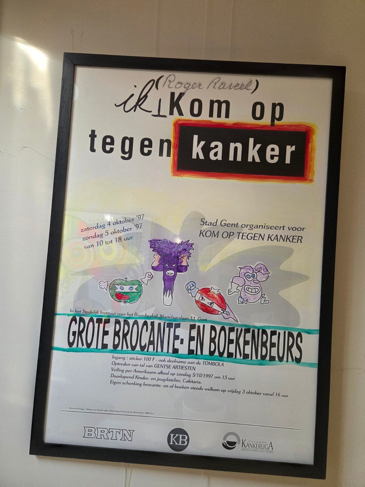 Roger Raveel...Uniek!, Enlèvement ou Envoi