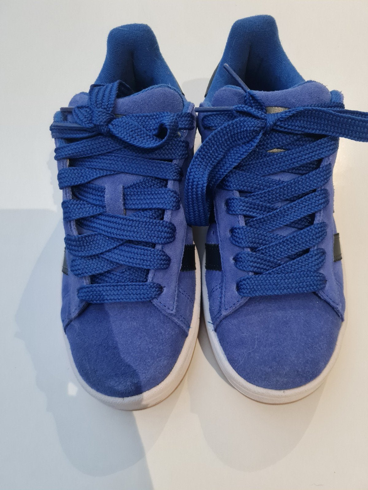 Campus adidas 00s blauw maat 35 1/2 (zo goed als nieuw), Adidas, Garçon ou Fille, Comme neuf, Enlèvement