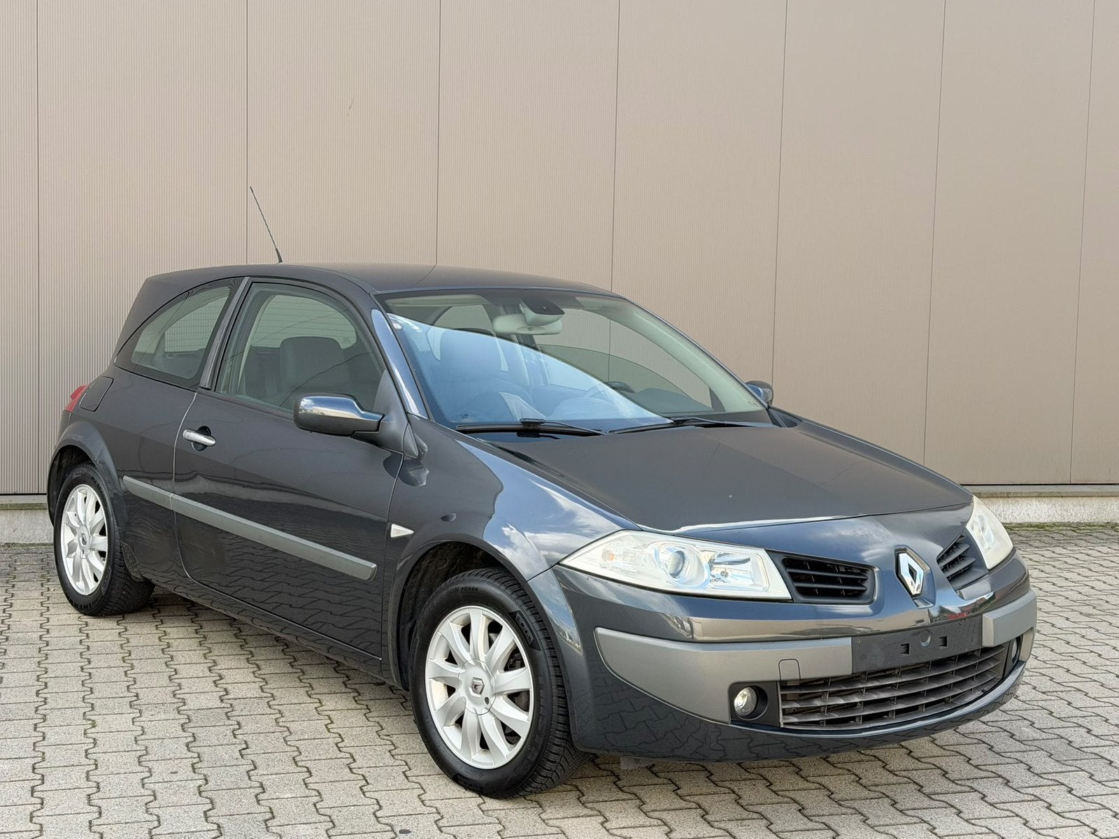 Renault Mégane 1.5 Diesel – 2007 – 133.000 km, Auto's, Grijs, Particulier, Euro 4, Te koop