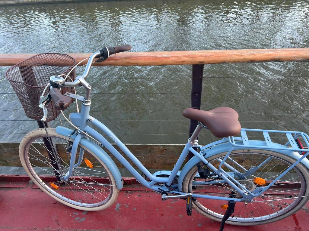 Stadsfiets Elops 520 – lichtblauw – met mand, Accès (extra) bas, Autres marques, Moins de 47 cm, Enlèvement