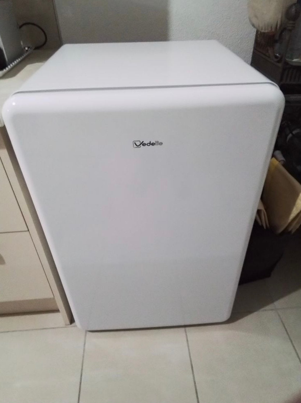 Refrigerateur vedette fonctionnel, Elektronische apparatuur, Vriezers en Diepvrieskisten, Ophalen, Zo goed als nieuw