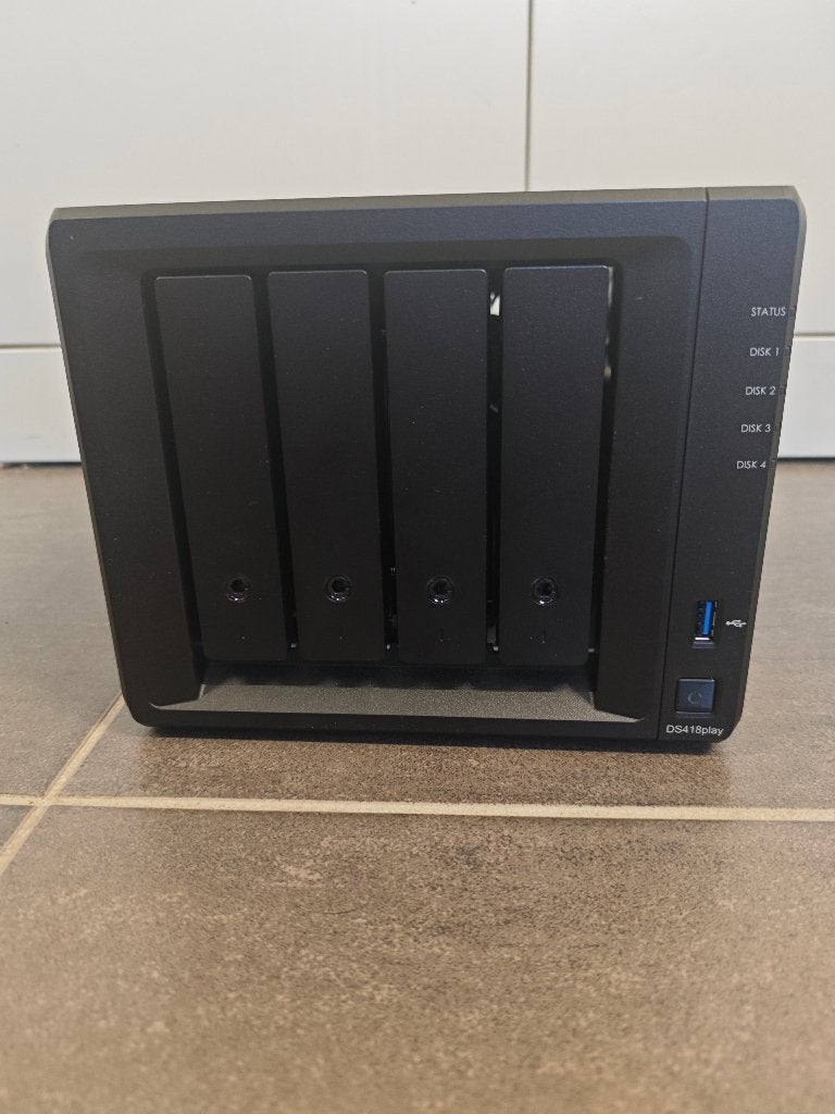 Synology DS418 Play, Ophalen of Verzenden
