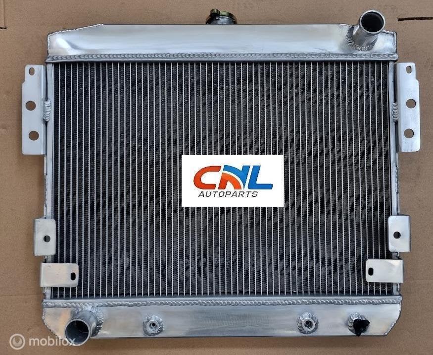 Radiateur Ford Mustang II V8 5.0L 302 1974-1978 75 76 77 Aut, Nieuw, Ophalen of Verzenden