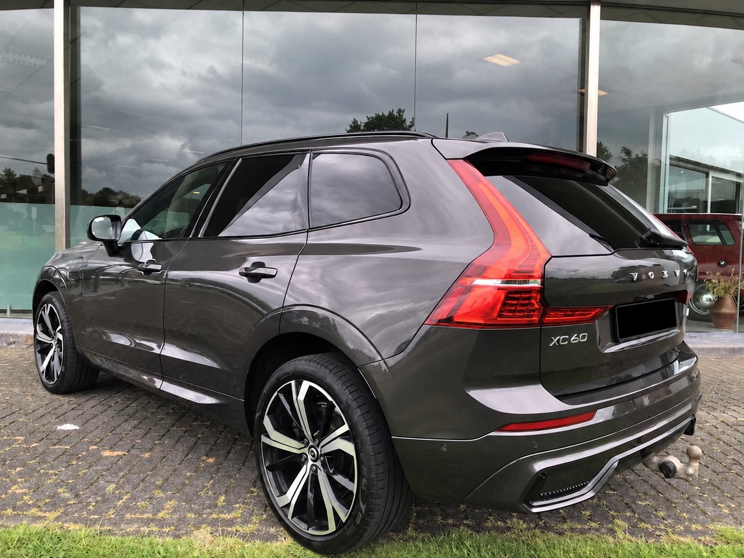 Volvo xc60 velgen 21inch met banden, Ophalen, 21 inch, Zomerbanden, Banden en Velgen