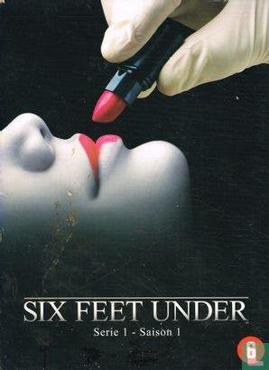 six feet under de complete serie 1  ( BOX ), Enlèvement ou Envoi, Comme neuf, Saison 1