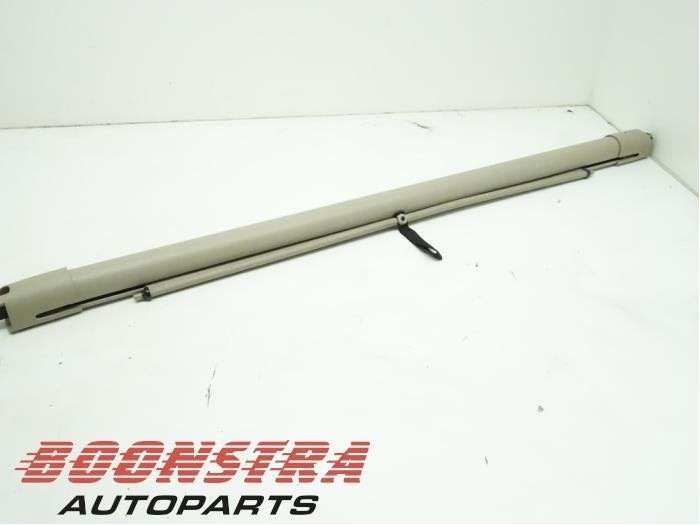 Bâche coffre à bagages d'un Dodge Caliber, -, Utilisé, Dodge, -