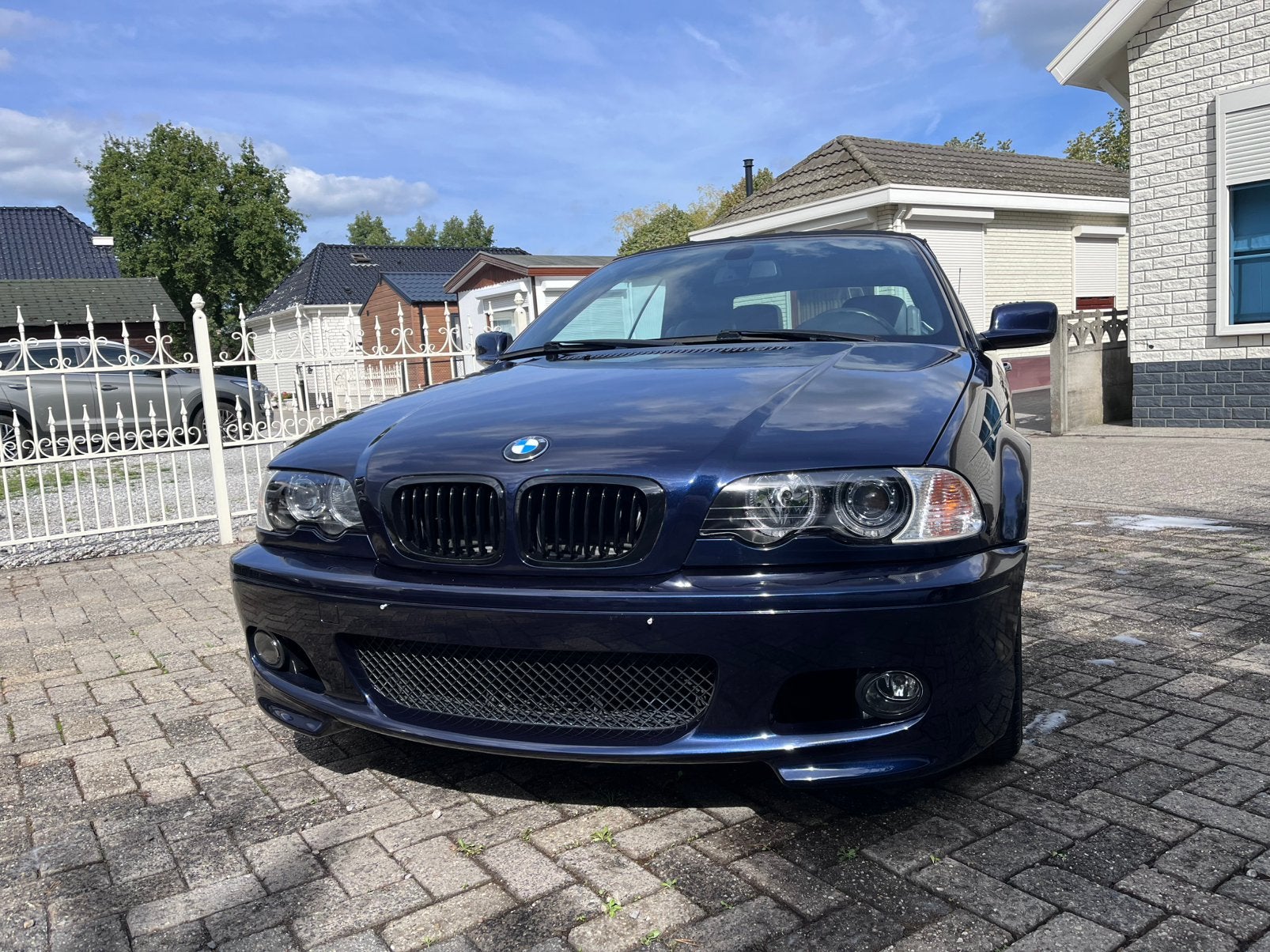 BMW 320 Cabrio, Auto's, Cabriolet, Blauw, Leder, Handgeschakeld