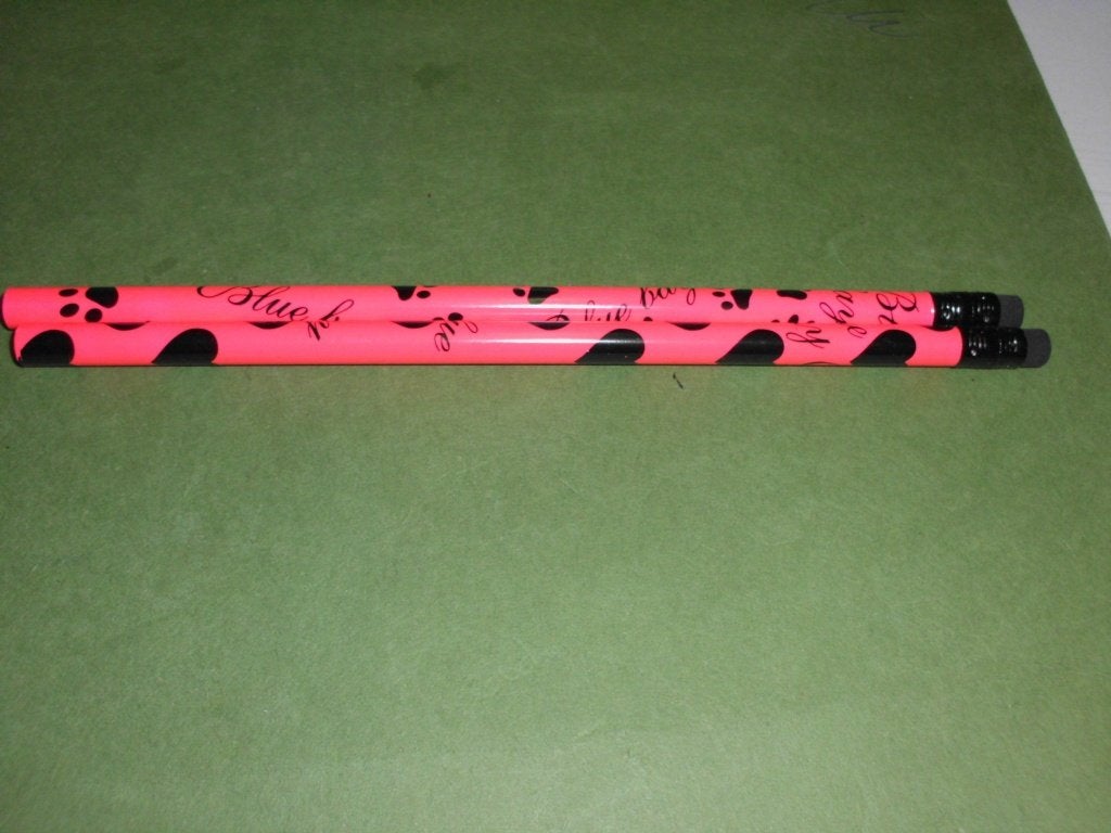 twee roze potloden met gom, Ophalen, Nieuw