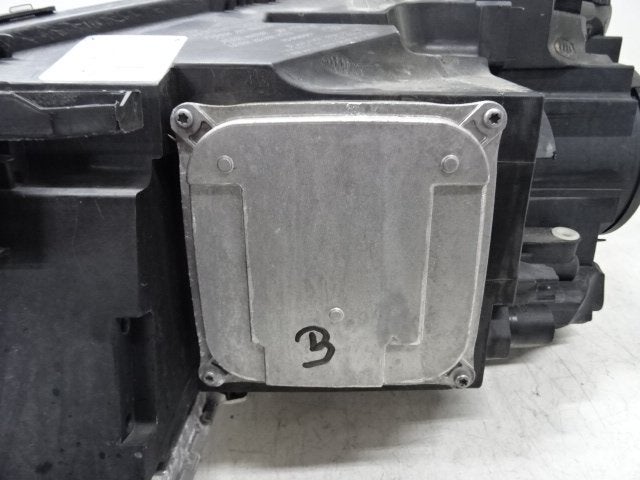 BALLAST DE PHARE XENON DROIT Mercedes-Benz CLA (117.3), Autos : Pièces & Accessoires, Mercedes-Benz, Mevr. I. Hauben, Utilisé