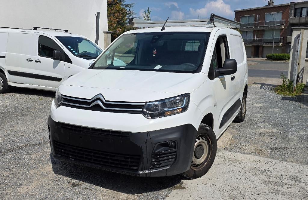 Citroen Berlingo 1.5 UTILITAIRE / 2PL / AIRCO / CAPTEURS, 6 portes, Euro 6, Entreprise, Boîte manuelle