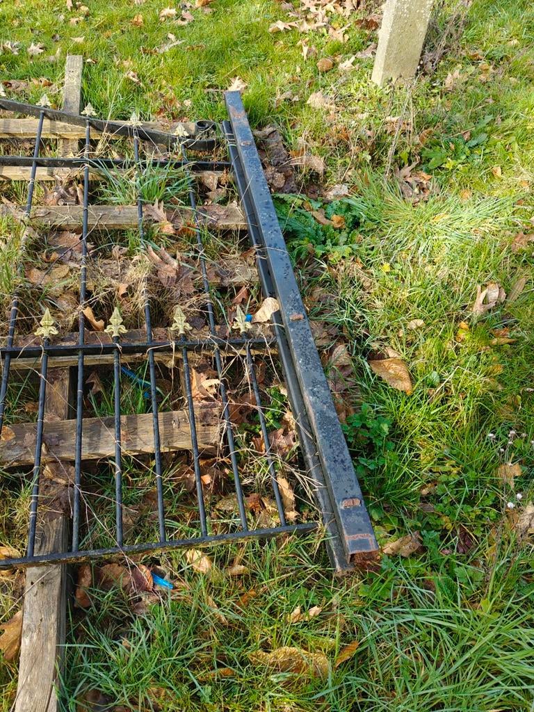 Smeedijzeren hekken, Tuin en Terras, Ophalen, Gebruikt, IJzer, Sierhekwerk