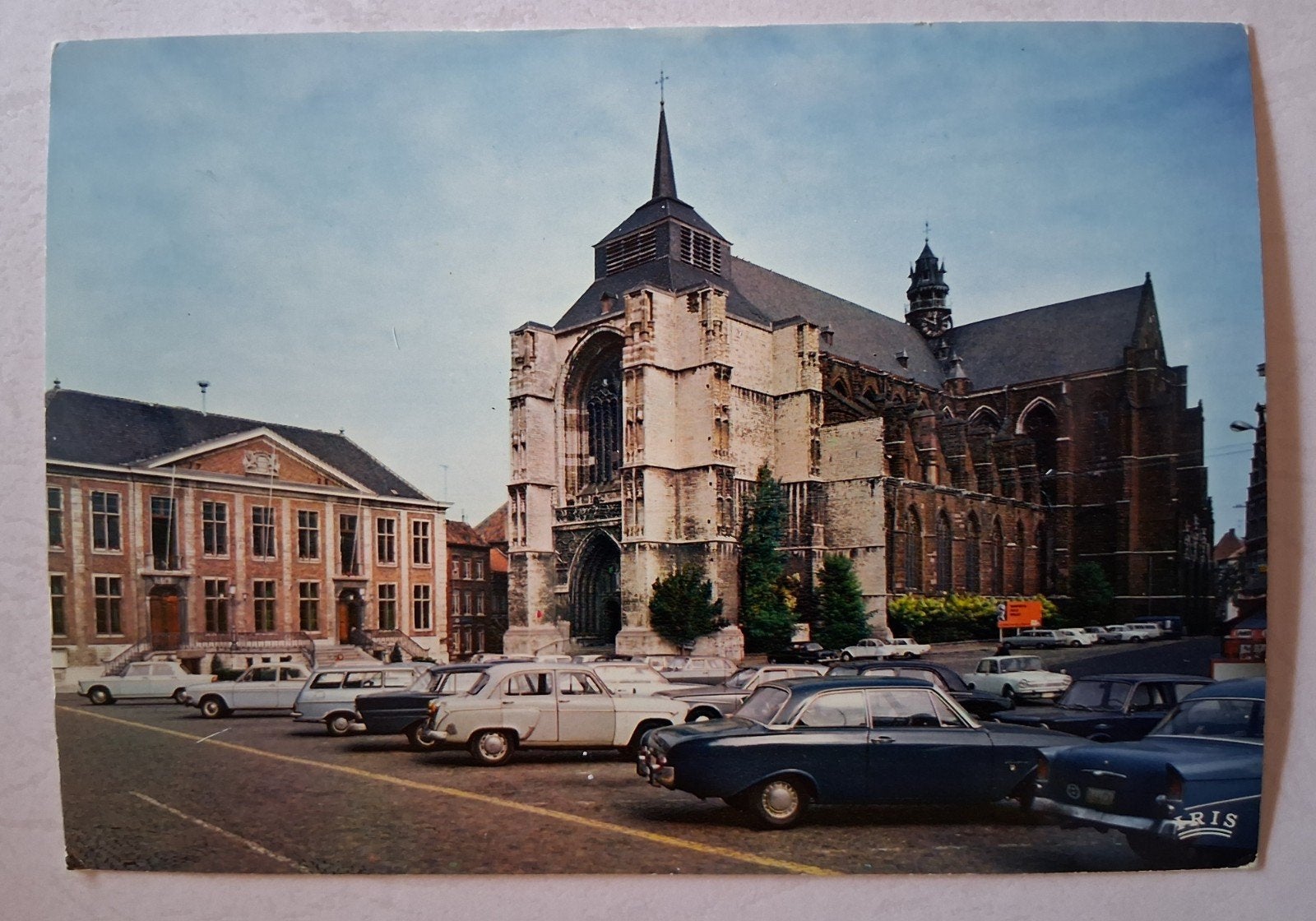 postkaart van Stadhuis en kerk te Diest, Enlèvement ou Envoi
