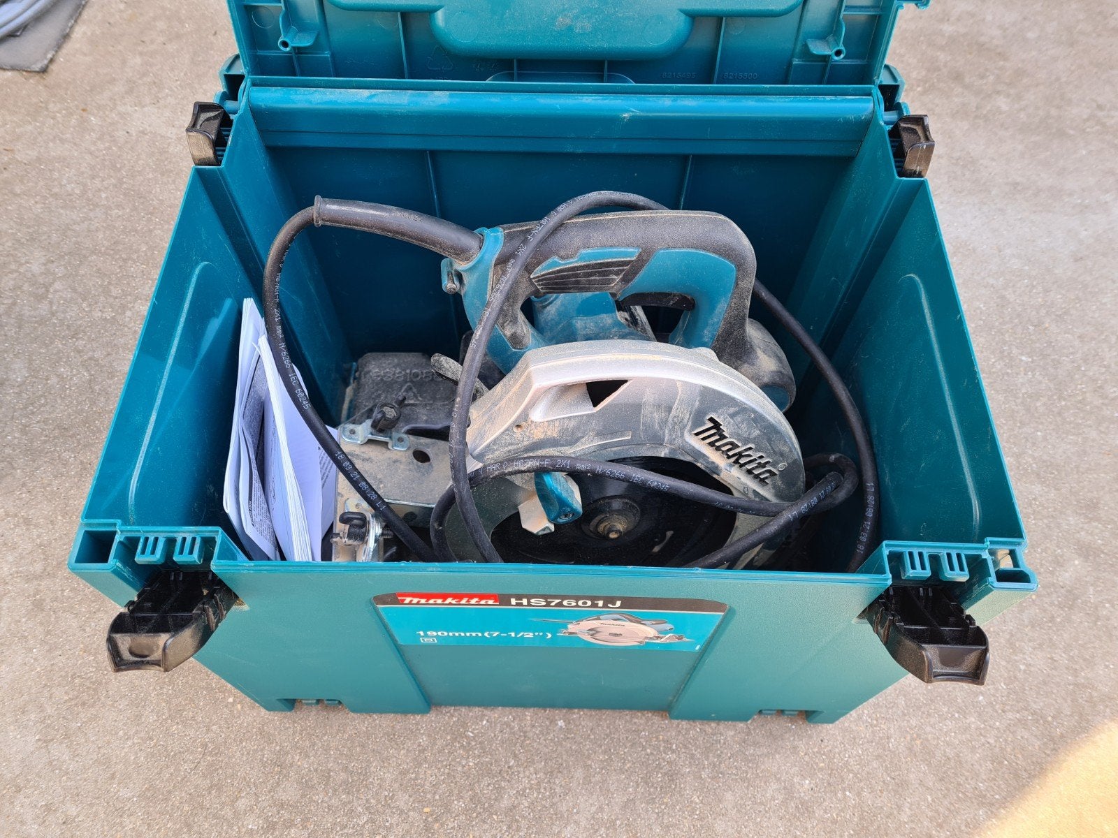 Makita hs7601j, Doe-het-zelf en Bouw, Ophalen