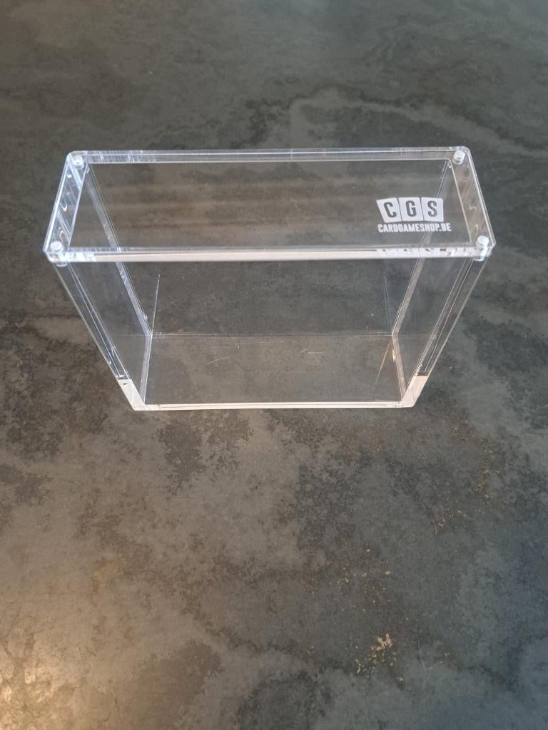 CardGameShop Trading Card Display Case Acryl, Hobby en Vrije tijd, Ophalen of Verzenden, Zo goed als nieuw, Overige typen
