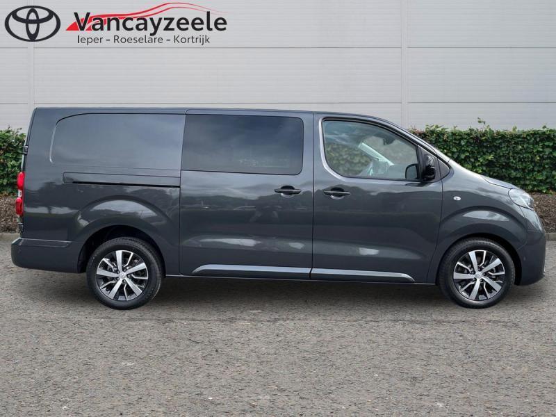 Toyota ProAce Dubbel Cabine VIP 42025 + BTW, Auto's, Automaat, 4 deurs, ProAce, 180 pk