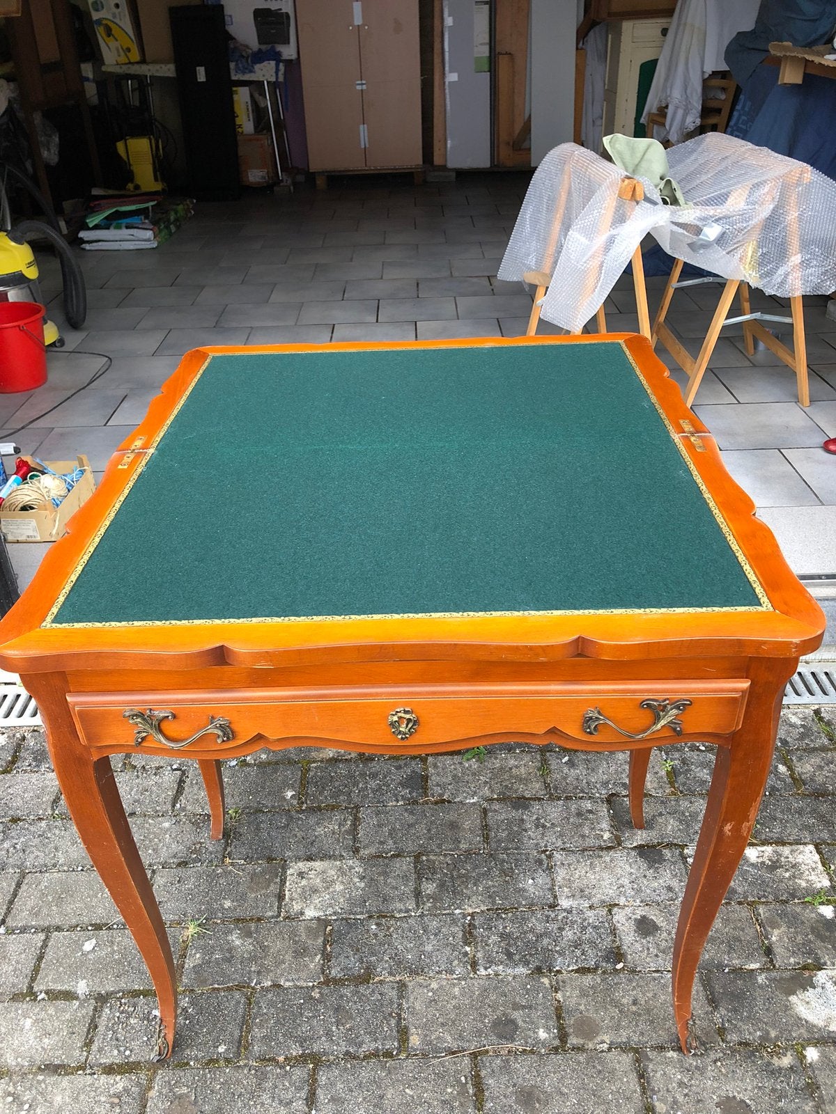 Table de jeux, Enlèvement, Comme neuf