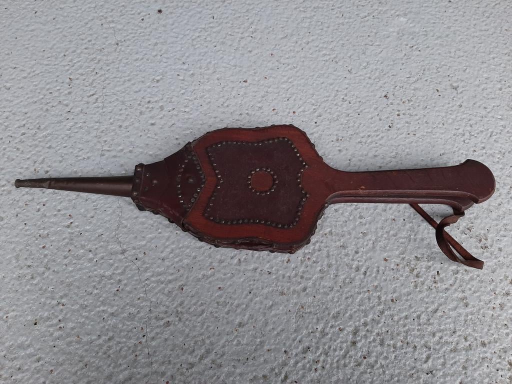 Blaasbalg, Antiek en Kunst, Ophalen