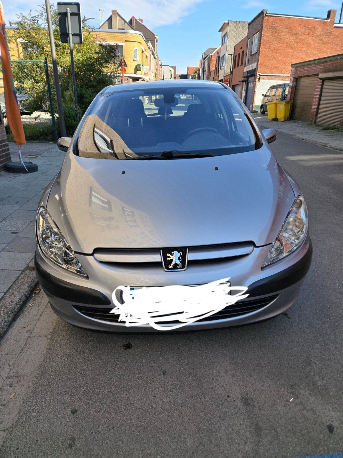 Peugeot 307 1.6 benzine gekeurd voor verkoop
gekeurd voor ve, 4 deurs, 1600 cc, Handgeschakeld, Grijs