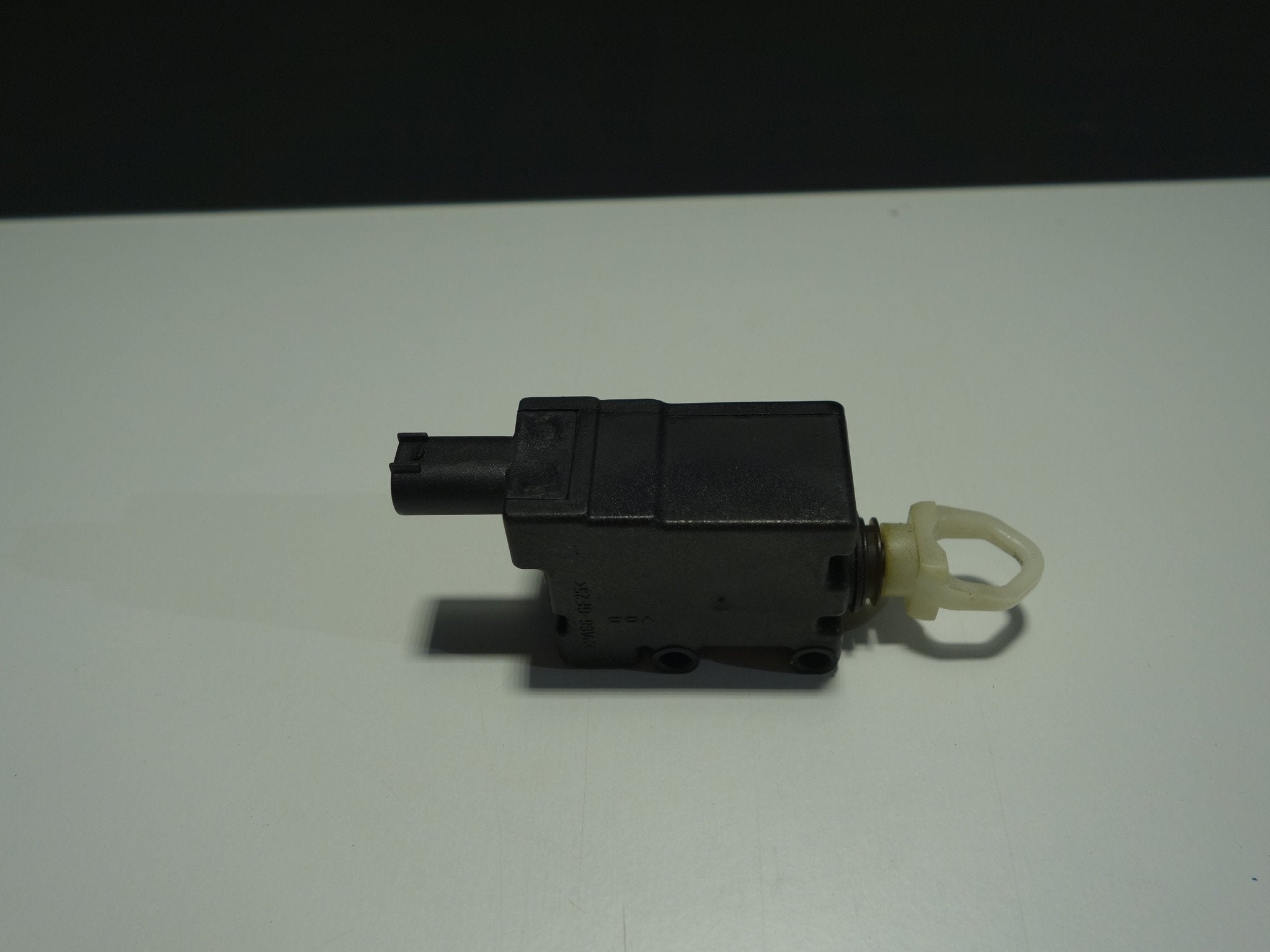 Porsche 996 & boxster 986 tankklep actuator 996 624 115 01, Autos : Pièces & Accessoires, Utilisé