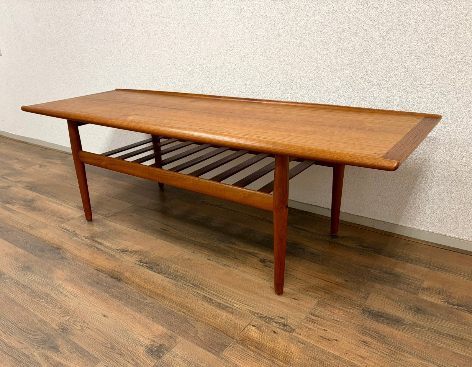 Grete Jalk Glostrup vintage Deense salontafel Jaren 60/70, Huis en Inrichting, Ophalen, 50 – 75, Vintage jaren 60/70, 50 tot 100 cm