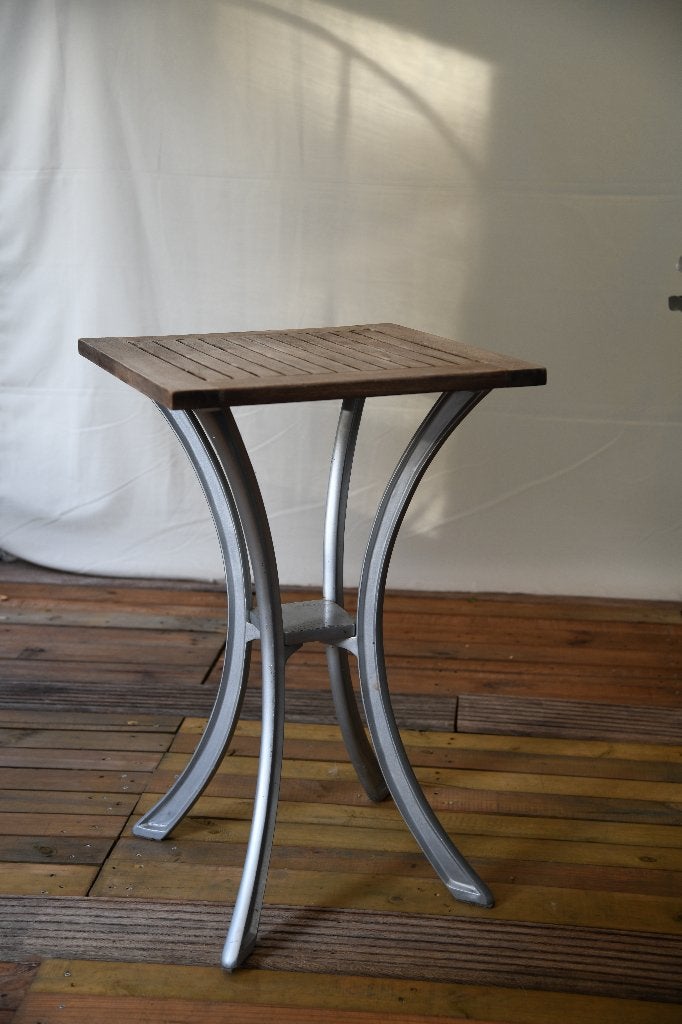 Table d'appoint/table de bar haute en teck (50x50x78), Enlèvement, Comme neuf, Carré, Bois