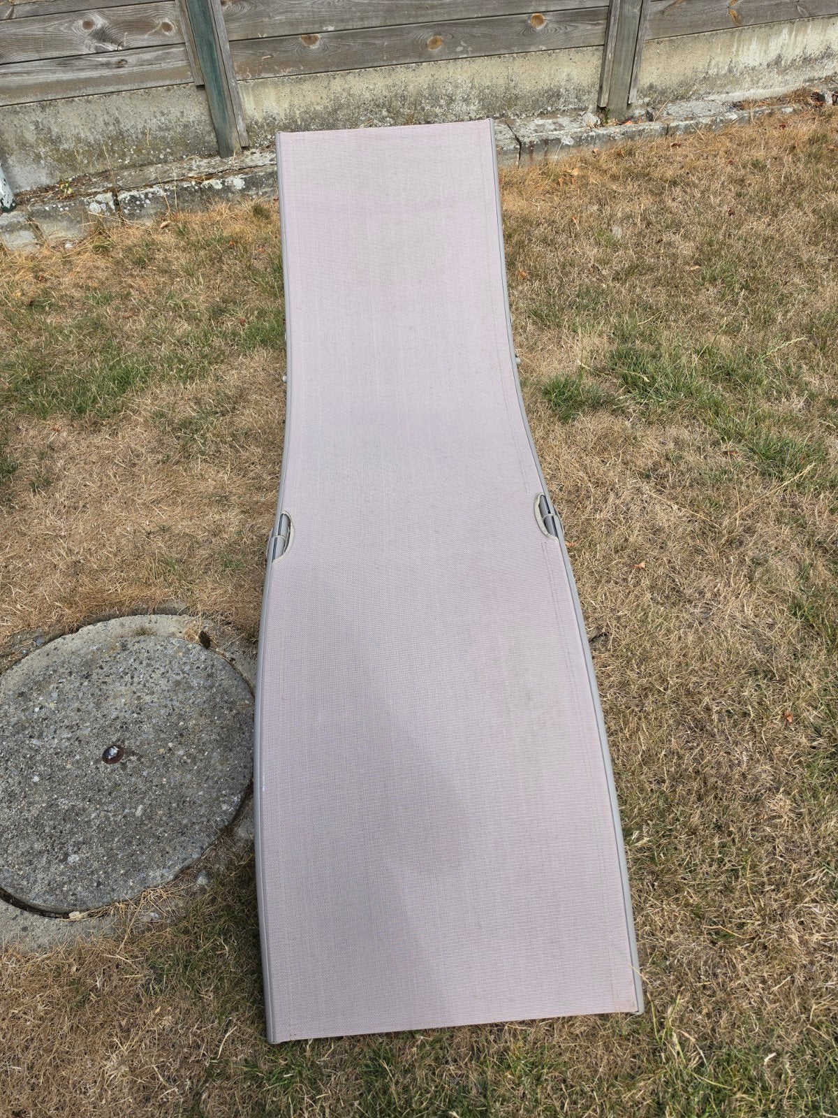 grijze ligstoel, Jardin & Terrasse, Chaises longues, Enlèvement, Utilisé, Métal, Pliant
