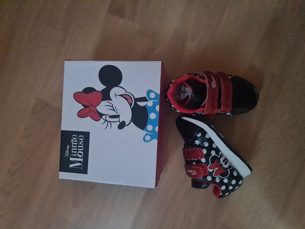 Baskets Disney Minnie Mouse bébé fille taille 20, Enlèvement ou Envoi, Autres personnages, Neuf, Vêtements ou Textile