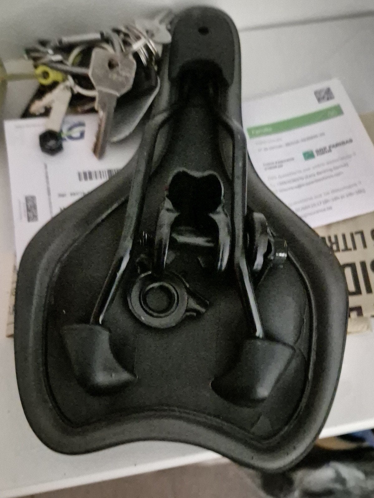 Selle a velo toute nouvelle a remonté 5 euro, Animaux & Accessoires