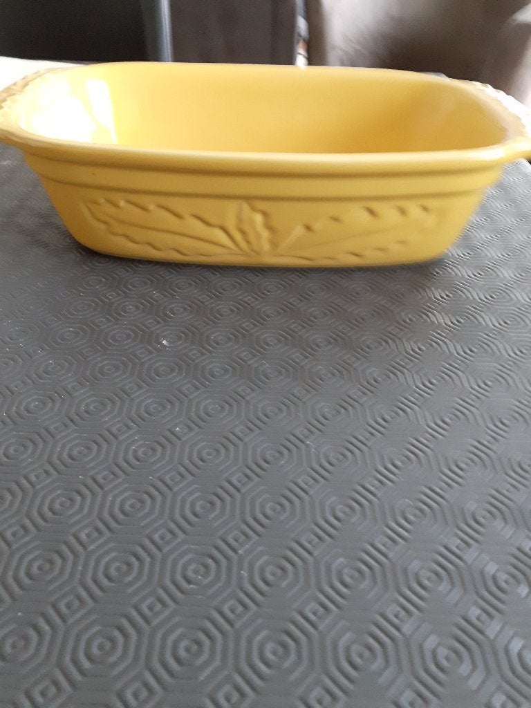 Plat four en terre cuite émaillée BCI jaune rectangulaire, Enlèvement