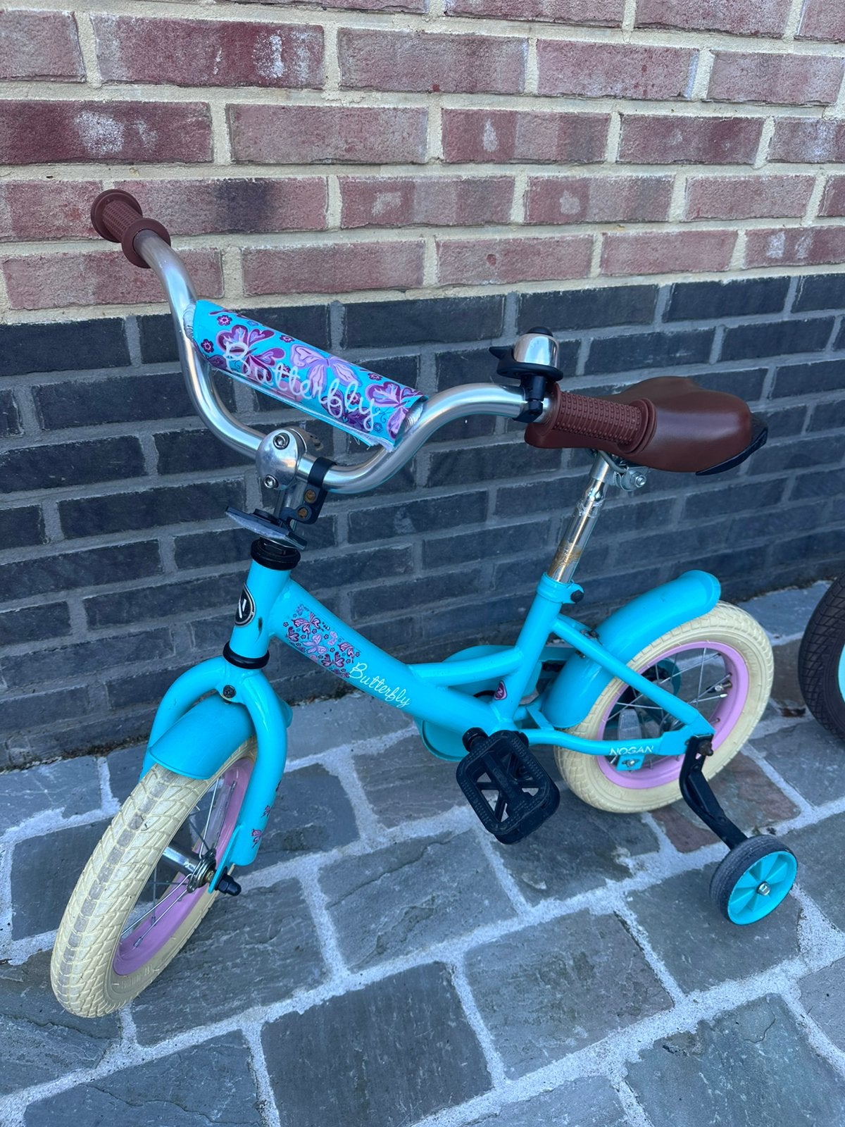 Butterfly kinderfiets, Fietsen en Brommers, Fietsen | Kinderfietsjes, Ophalen, Gebruikt, Minder dan 16 inch, Zijwieltjes