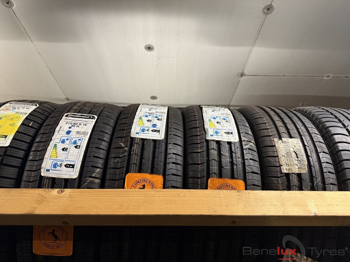 zomer new 215/60R16 Continental 215/60 R16 215/60/16 2156016, Neuf, 215 mm, 16 pouces, Véhicule de tourisme