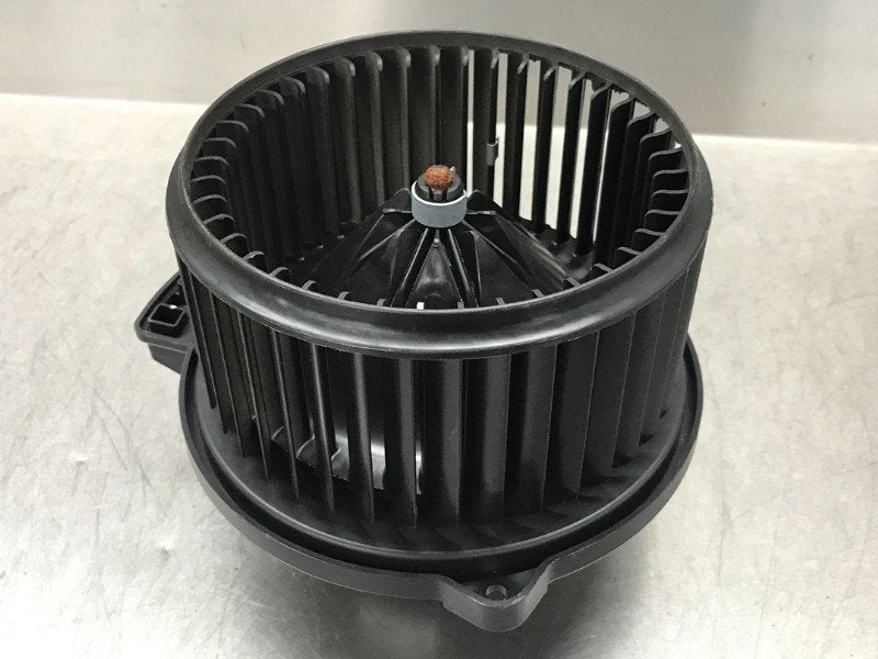 VENTILATEUR RADIATEUR MOTEUR i40 CW (VFC) (|B308830510|), Dhr. M. Roggen, Stadsweg 37 37
9917 PV  WIRDUM GR., NL, Hyundai, Utilisé