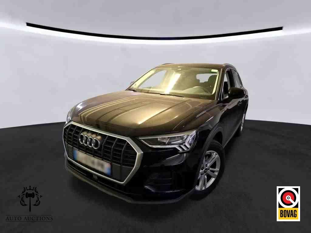 Audi Q3 45 TFSI e edition PHEV | 245PK | Virtual | Achteruit, Achat, Entreprise, Noir, Automatique