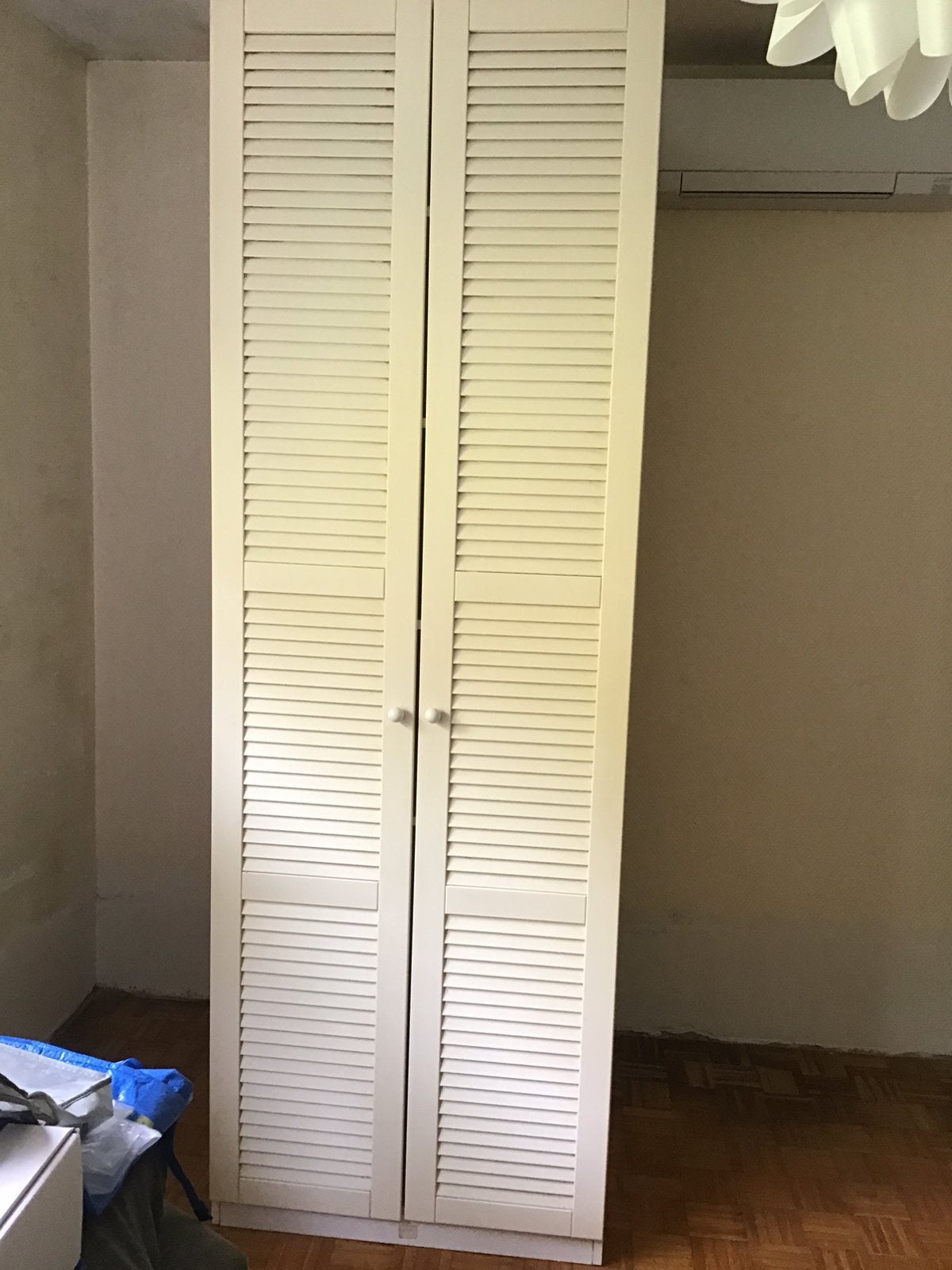Kast, zeer practisch, Ophalen, Met plank(en), Gebruikt, 200 cm of meer