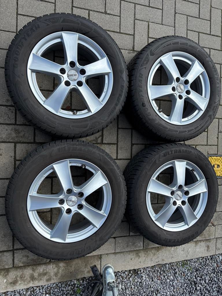 Set pneus et jantes Dezent pour Hyundai Tucson, Enlèvement, 17 pouces, Pneus hiver, Pneu(s)