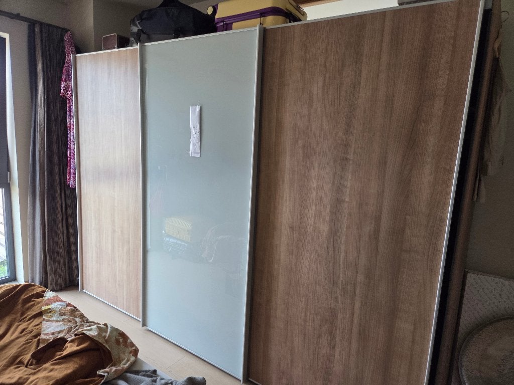 Kleerkast 3m (lang)  2m (hoog), Huis en Inrichting, Kasten | Kleerkasten, Gebruikt, 200 cm of meer, 200 cm of meer, 50 tot 75 cm