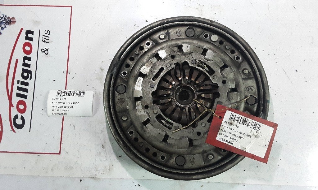 KOPPELING Mercedes-Benz A (W168) (01-1997/08-2004), Auto-onderdelen, Gebruikt, Mercedes-Benz, Mevr. I. Hauben, Rue de l'Espoir 34 34
4030  GRIVEGNÉE, BE