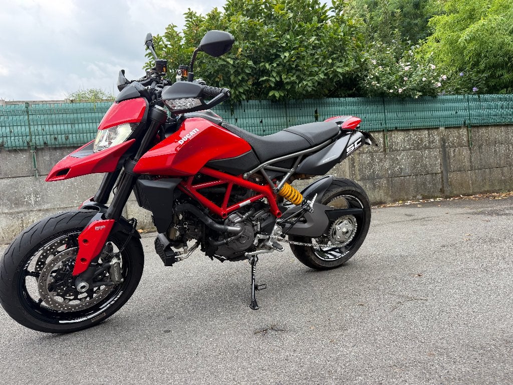 Ducati Hypermotard 950, Motos, Motos | Ducati, Échappement sport, Occasion, Plus de 35 kW, Permis Moto A1 minimum
