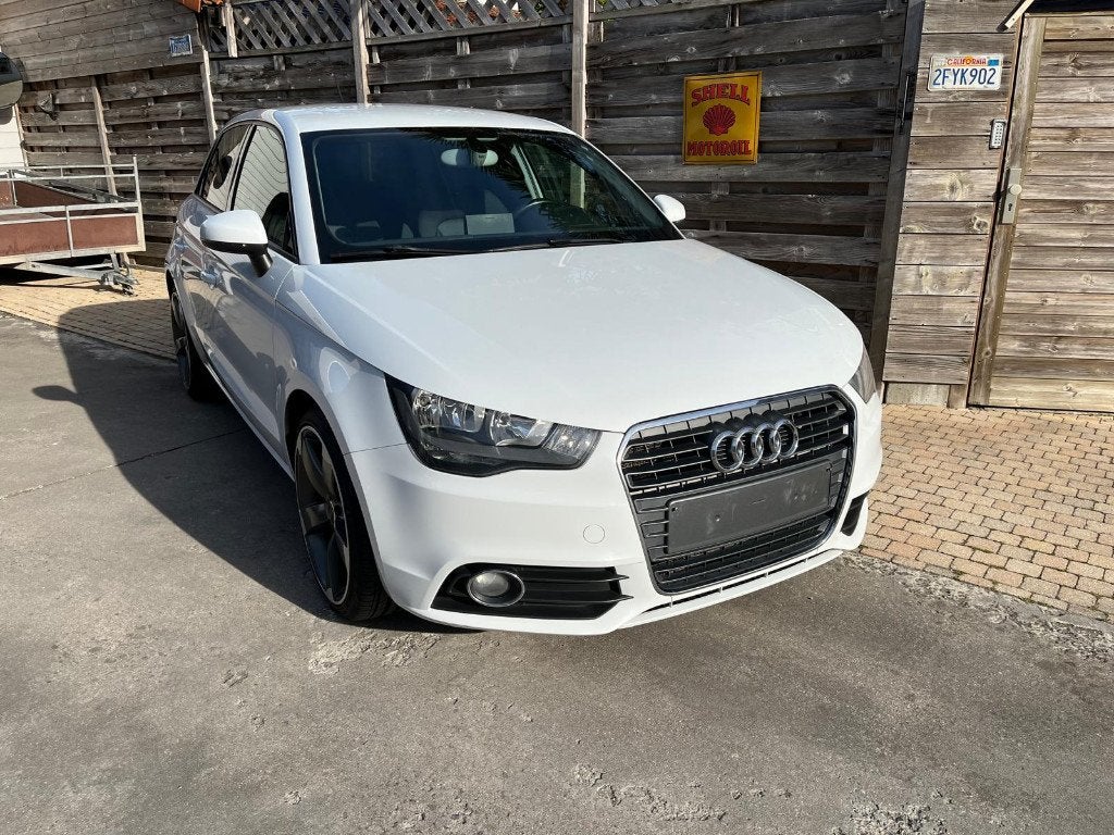 auto, Euro 5, A1, Boîte manuelle, Noir