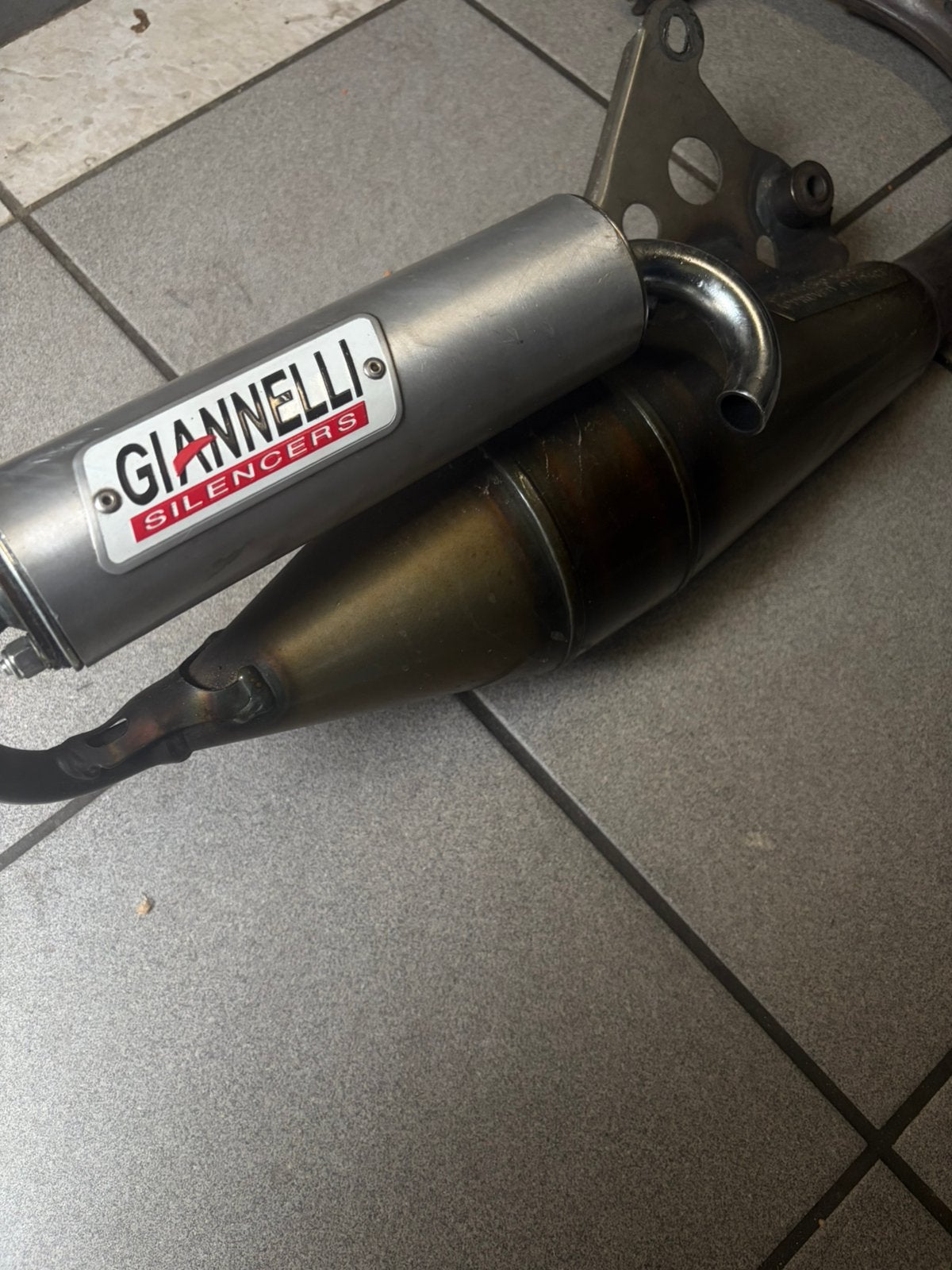 Échappement Gianelli Booster R, Enlèvement, Comme neuf
