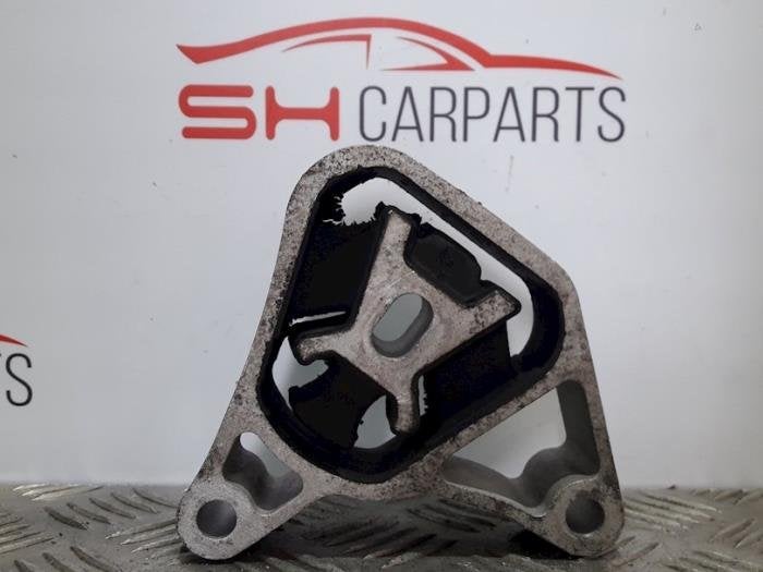Support moteur d'un Mercedes B-Klasse, 3 mois de garantie, Utilisé, -, -
