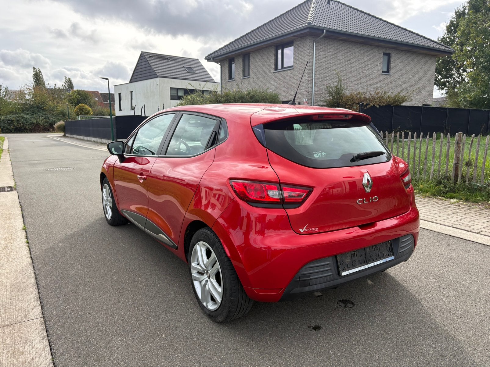 Renault clio 1.2 benzine# #90000km #Bluetooth #Navi #Led##, Auto's, Voorwielaandrijving, Stof, 4 cilinders, Adaptive Cruise Control