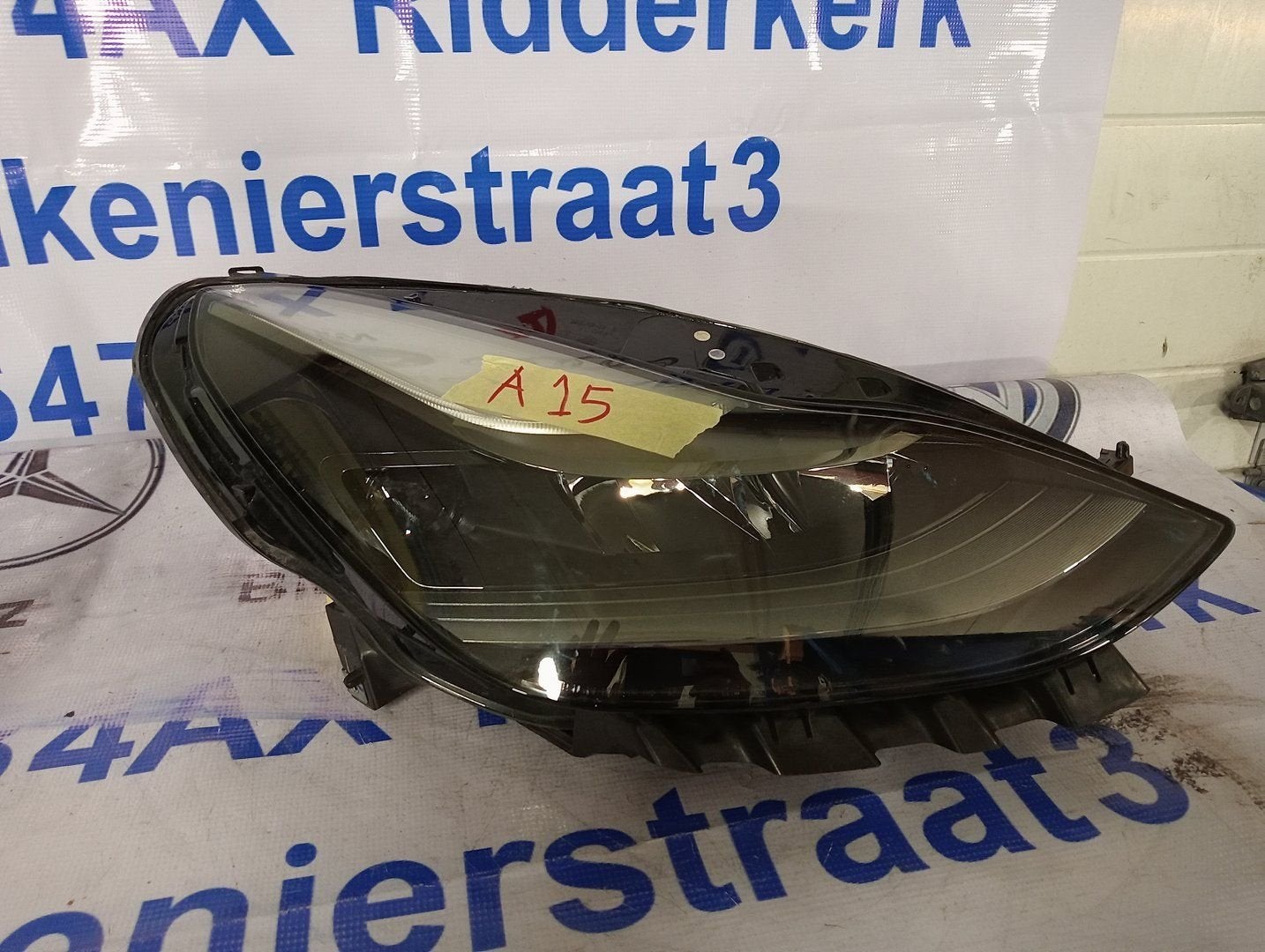 Koplamp Tesla Model 3Y Projector Matrix 151495300C Rechts, Gebruikt, -, Overige automerken, -