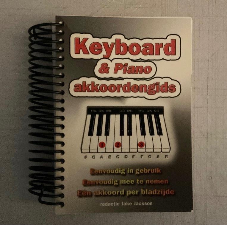 Keyboard en Piano akkoorden gids, Ophalen of Verzenden, Zo goed als nieuw, Overige onderwerpen